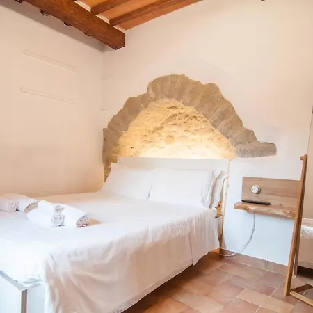 Umbrian Concierge - La Casa Dei Pellari Pensionat